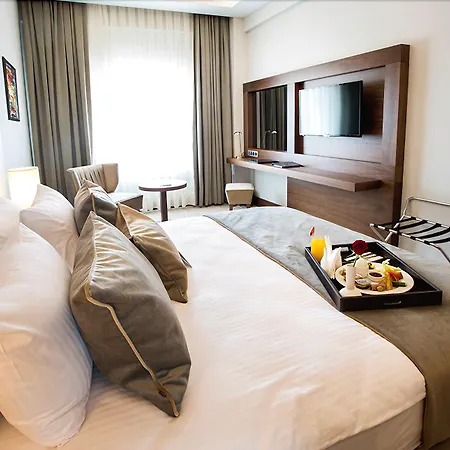 Otel Ramada By Wyndham Yalova (Yalova)