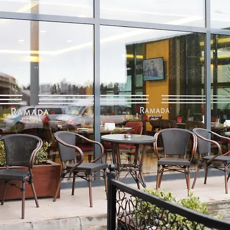Hotel Ramada By Wyndham