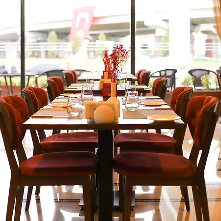 Ramada By Wyndham Hotel 4*