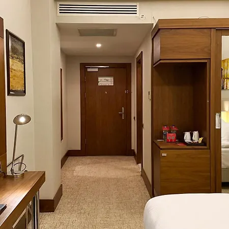 Ramada By Wyndham 4* Yalova (Yalova)