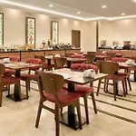 Hotel Ramada By Wyndham