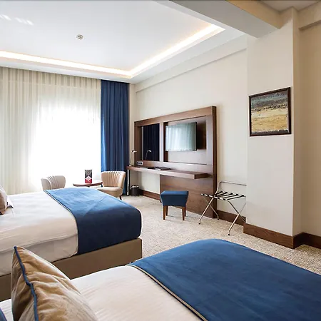 Ξενοδοχείο Ramada By Wyndham