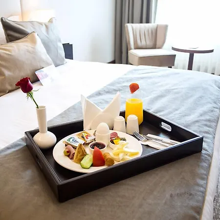 Ramada By Wyndham 4* Yalova (Yalova)