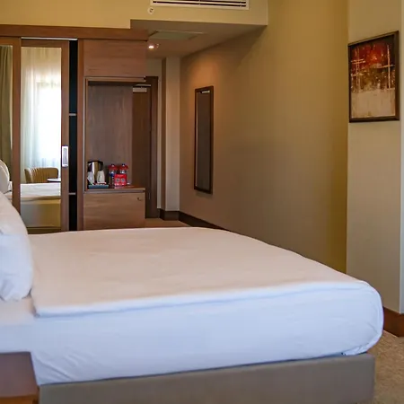 Hotel Ramada By Wyndham Yalova (Yalova)