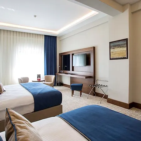 Ramada By Wyndham Yalova