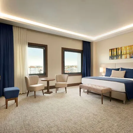 Hotel Ramada By Wyndham Yalova 4*